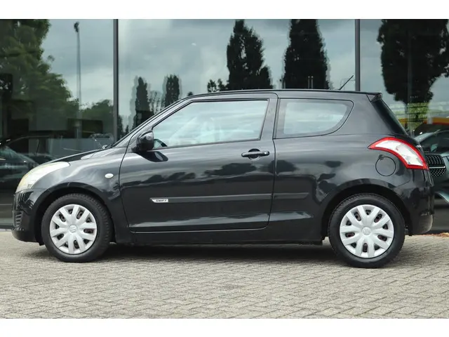 Suzuki Swift 1.2 COMFORT EASSS 2012 Benzine 13