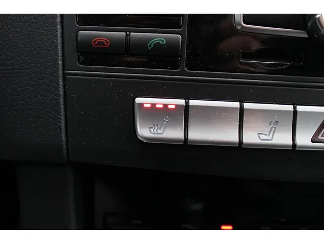 Mercedes-Benz E-Klasse Estate AMG 63 4MATIC 2014 Benzine 42