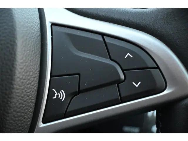 Dacia Duster 1.3 TCe 130 Journey 2024 Benzine 43