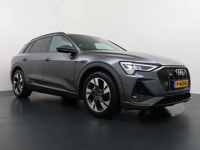 Audi e-tron 55 quattro S edition 95 kWh 2022 Elektrisch 3