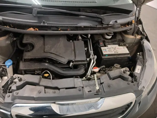 Peugeot 108 1.0 e-VTi Active 2017 Benzine 21