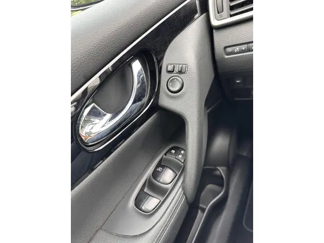 Nissan QASHQAI 1.2 Tekna 2017 Benzine 25