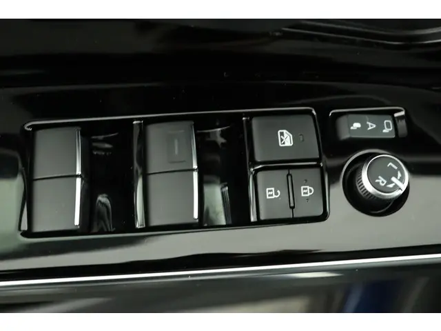 Toyota bZ4X Business Plus 71 kWh 2023 Elektrisch 29