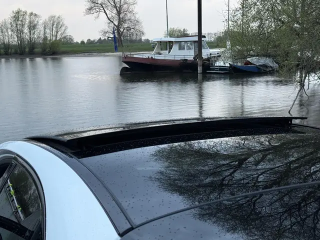 Mercedes-Benz C-Klasse AMG 43 4MATIC 2017 Benzine 25