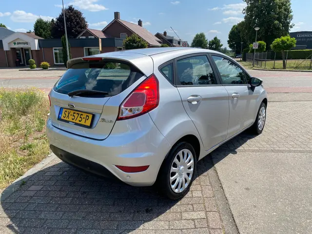 Ford Fiesta 1.0 Style 2014 Benzine 2