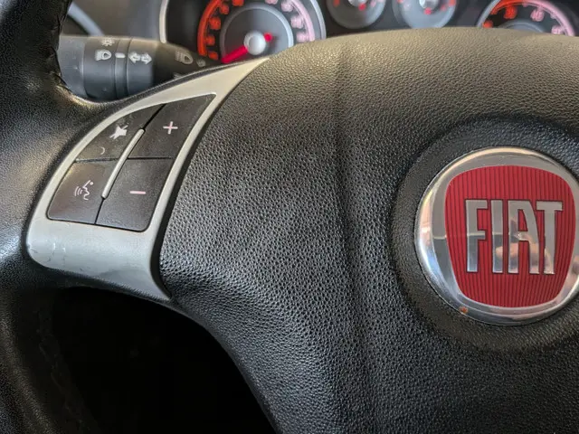 Fiat Punto Evo 0.9 TwinAir Edizione Cool 2013 Benzine 12