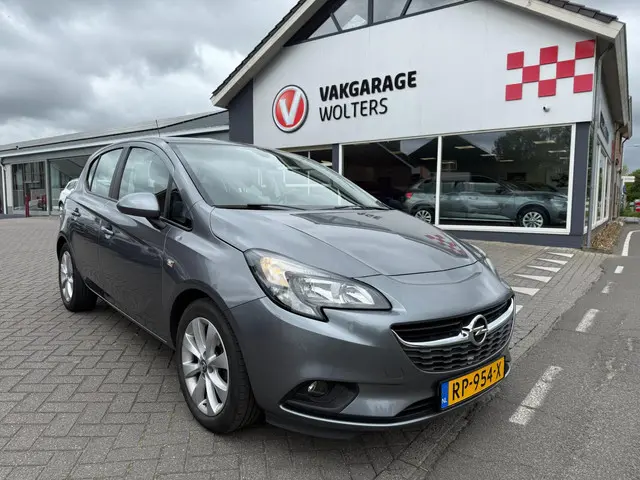 Opel Corsa 1.4 Favourite RIJKLAARPRIJS! 2018 Benzine 2