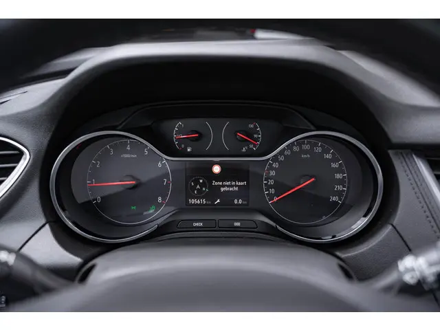 Opel Grandland X 1.2 Turbo Innovation 2018 Benzine 23