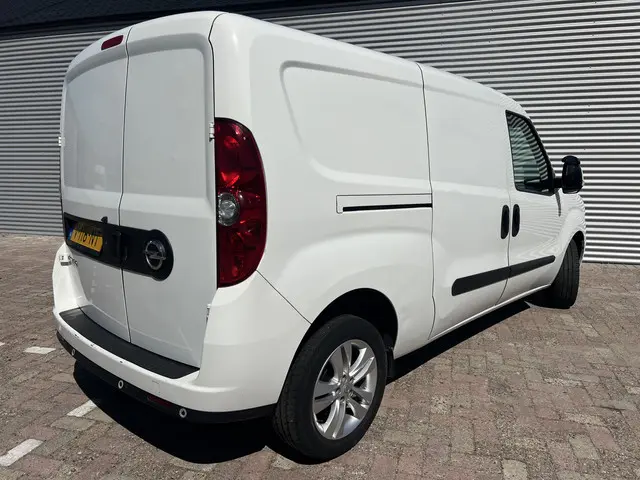 Opel Combo 2