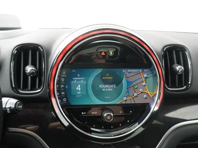 MINI Countryman Cooper SE 2021 Hybride Benzine 16