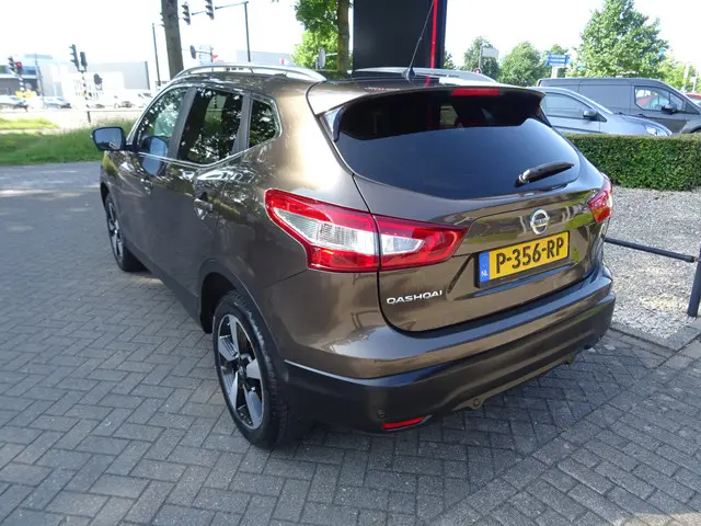 Nissan QASHQAI 1.2 Connect Edition | AUTOMAAT | 2016 Benzine 4