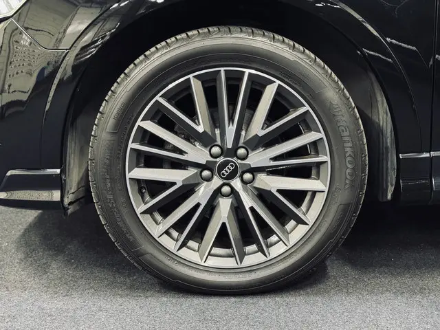 Audi Q3 35 TFSI S edition 2x S-Line 2022 Benzine 10