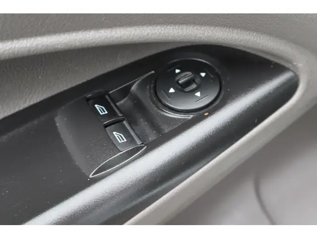 Ford Transit Connect 1.5 EcoBlue L1 Trend 2022 Diesel 18