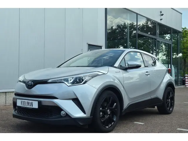 Toyota C-HR 1.8 Hybrid Style 2019 Hybride Benzine 3