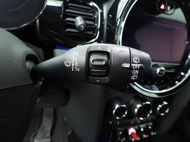 MINI 3-Deurs Cooper 2022 Benzine 34