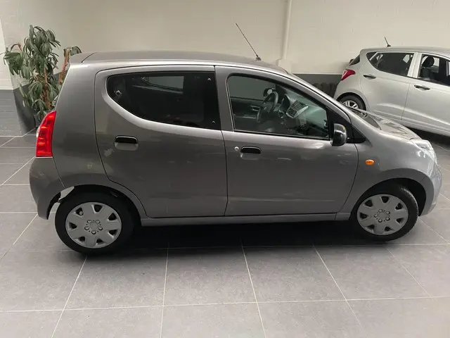 Suzuki Alto 1.0 Exclusive VVT 2014 Benzine 8