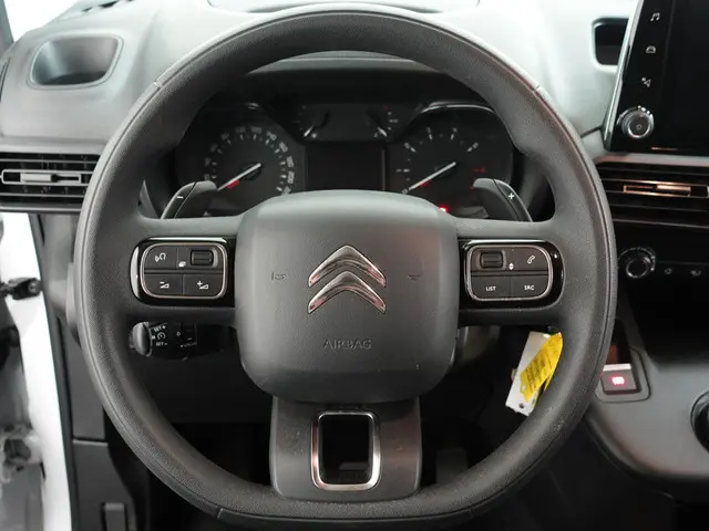 Citroën Berlingo 1.5 BlueHDi 130PK L2 3-zits 2023 Diesel 18