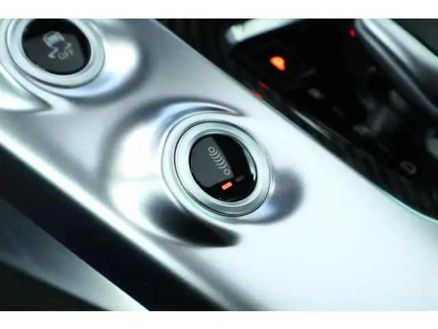 Mercedes-Benz AMG GT 4.0 S 2015 Benzine 42