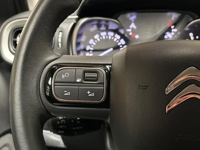 Citroën C3 1.2 PureTech Shine 2022 Benzine 15