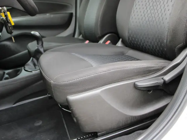 Opel KARL 1.0 Rocks Online Edition 2019 Benzine 14