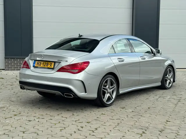 Mercedes-Benz CLA 2
