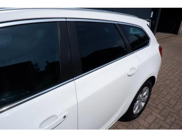 Opel Astra Sports Tourer 1.4 Blitz 2015 Benzine 7