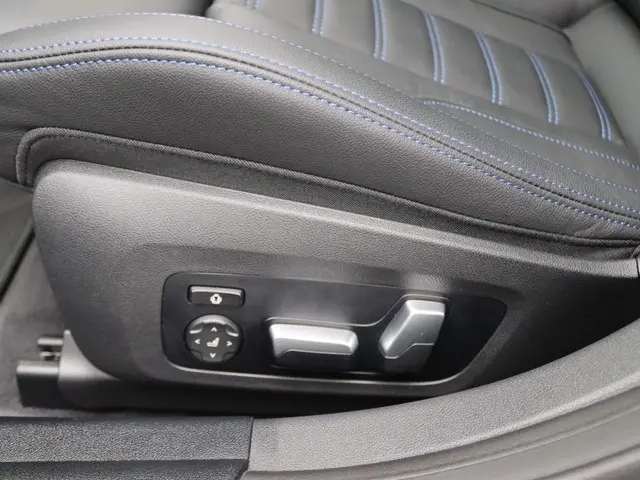 BMW i4 M50 2023 Elektrisch 12