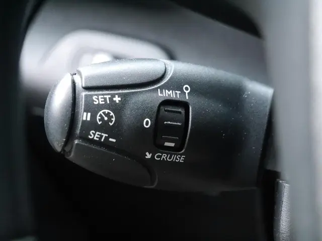 Peugeot Partner 1.5 BlueHDI Premium Long 2021 Diesel 14