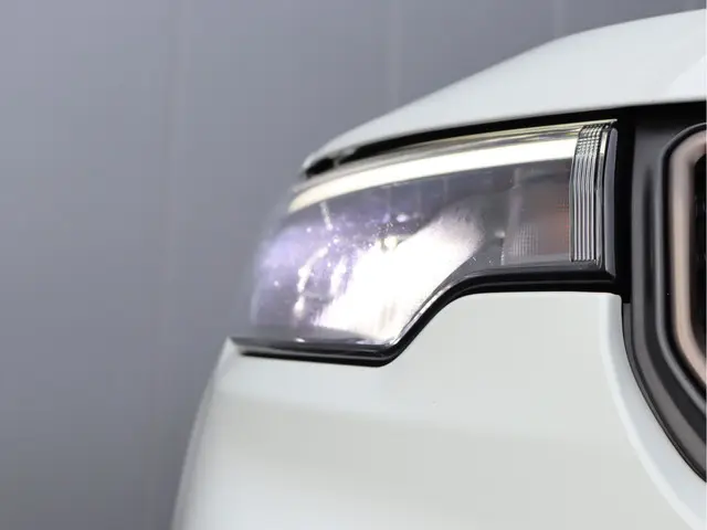 Jeep Compass 1.5T e-Hybrid Upland 2022 Hybride Benzine 8