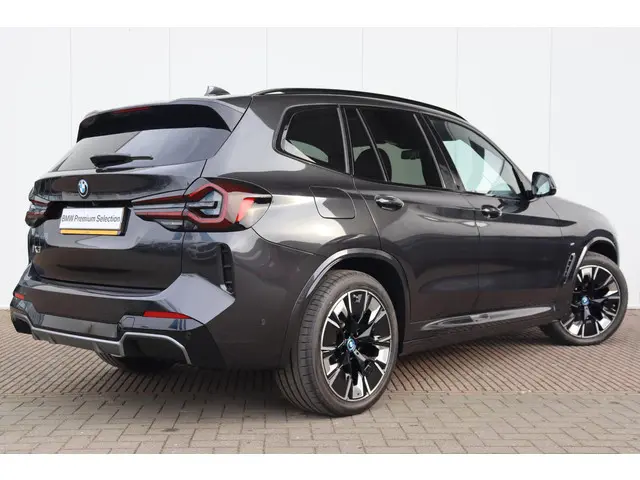 BMW iX3 High Executive Edition 80 kWh 2025 Elektrisch 7