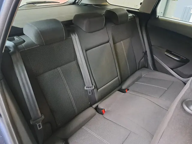 Opel Astra Sports Tourer 1.4 Turbo Edition 2015 Benzine 23