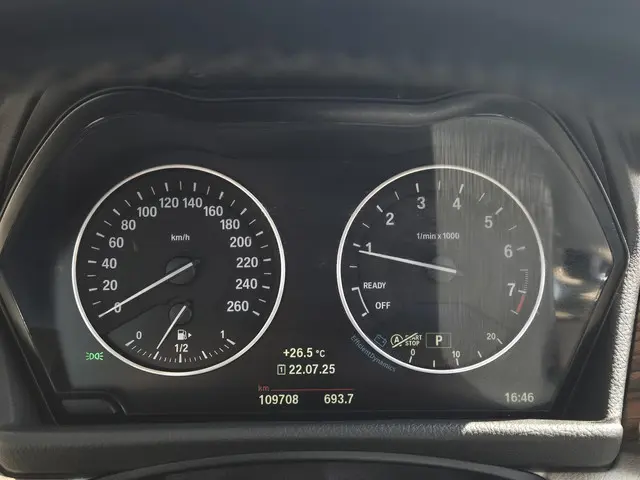 BMW 2 Serie Active Tourer 218i Luxury 2015 Benzine 4