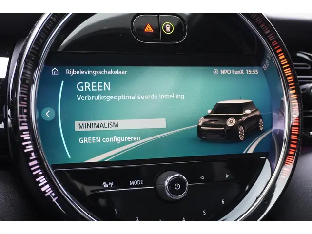 MINI 3-Deurs Cooper C 2022 Benzine 18