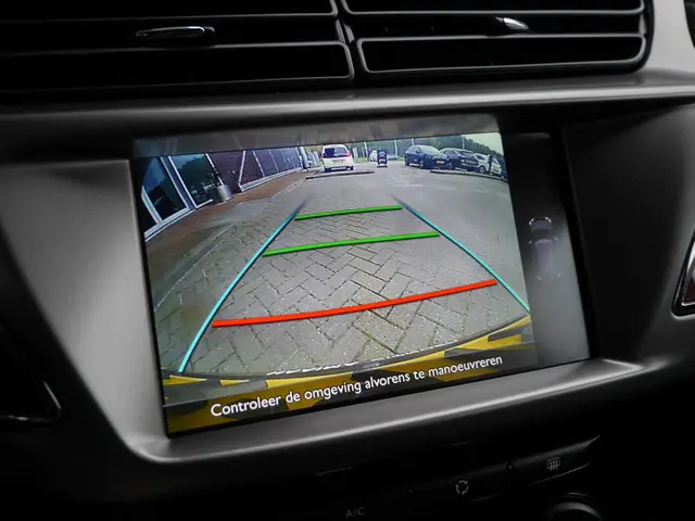 DS DS 3 1.2 PureTech Business 2017 Benzine 26