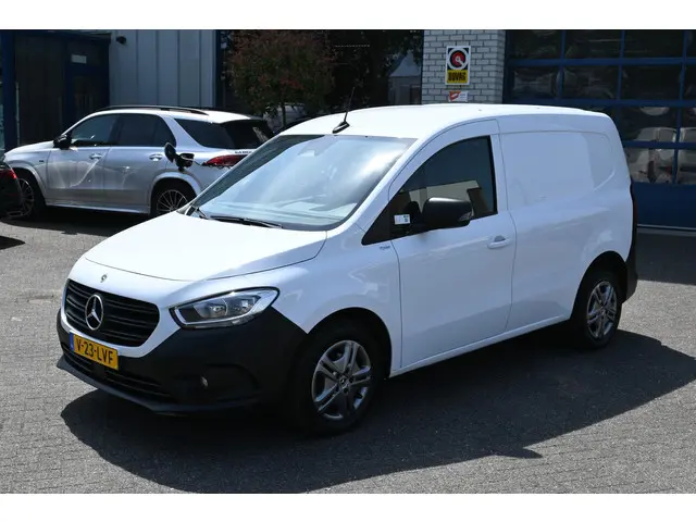 Mercedes-Benz Citan 110 CDI L1 Pro 2022 Diesel