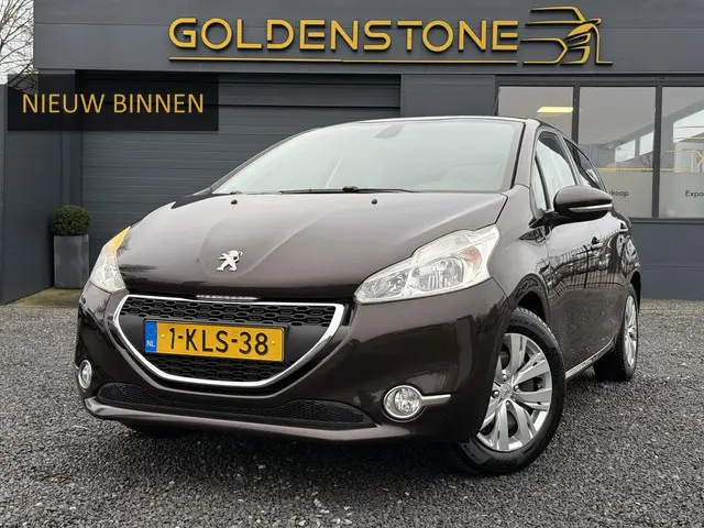 Peugeot 208 1.2 VTi Envy 2013 Benzine