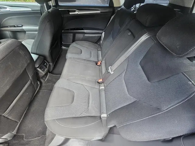Ford Mondeo Wagon 1.5 TDCi Titanium SE 2016 Diesel 13