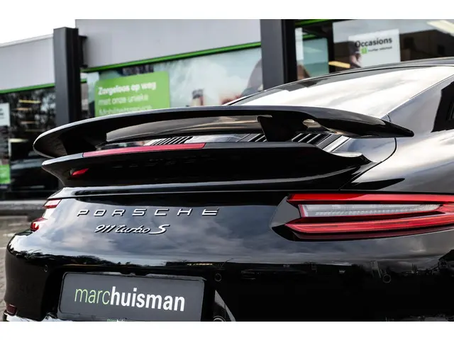 Porsche 911 3.8 Turbo S 2016 Benzine 35