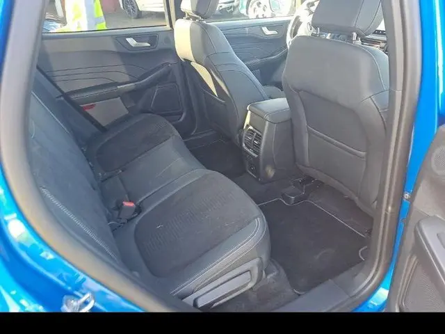 Ford Kuga 2.5 PHEV Active X 2025 Hybride Benzine 4