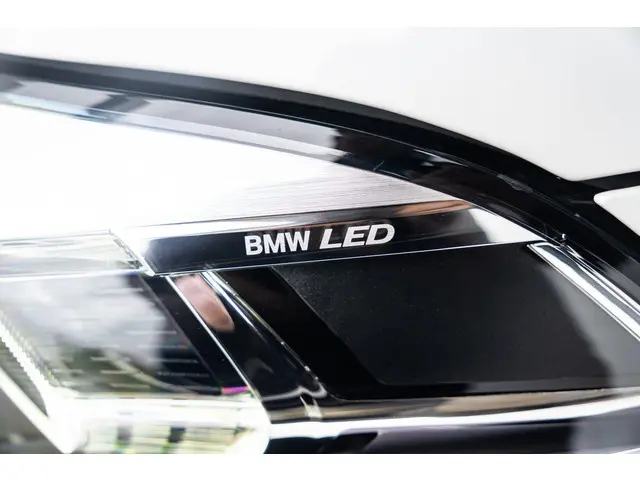 BMW 1 Serie 5-deurs 118i 2024 Benzine 34