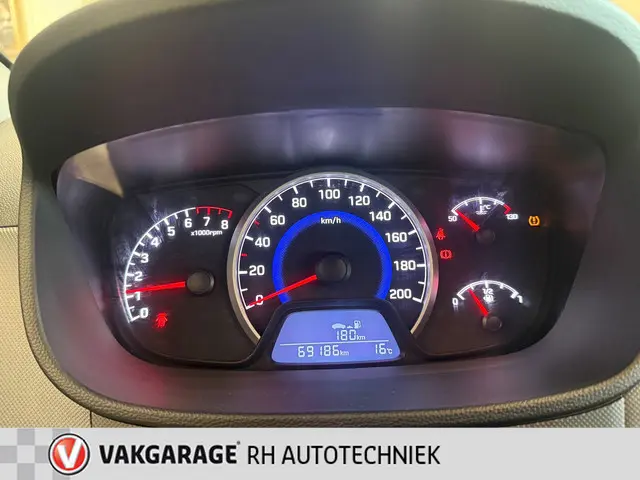 Hyundai i10 1.0i Comfort 2019 Benzine 17