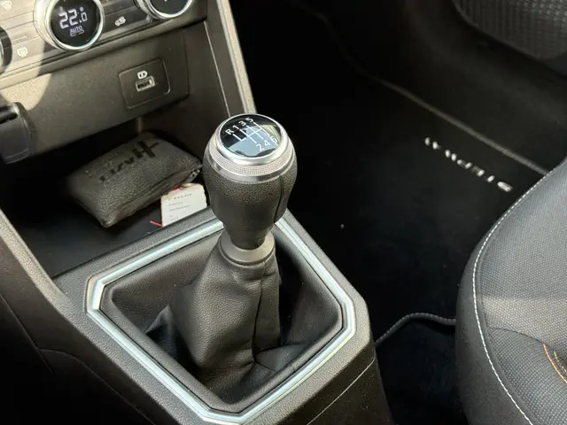 Dacia Sandero 1.0 TCe 90 Essential 2022 LPG/Gas 26