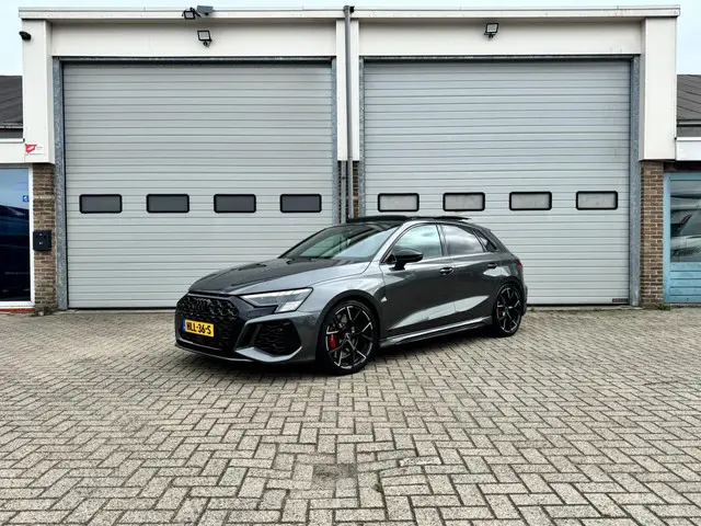Audi RS3 A3 Sportback 2.5 TFSI quattro 2022 Benzine