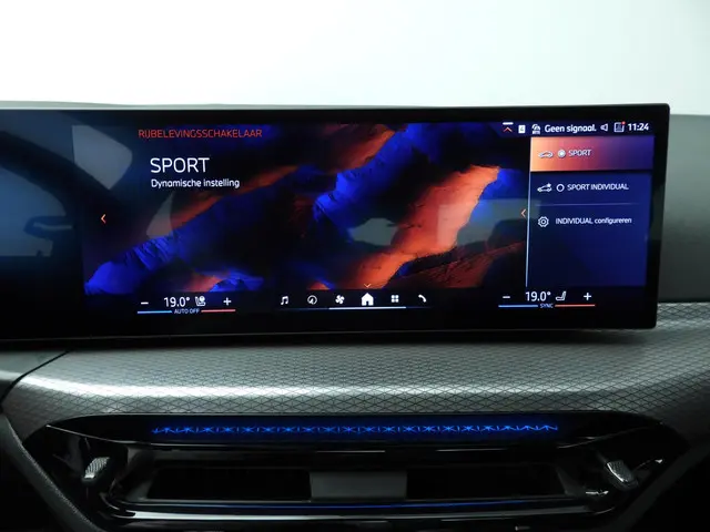 BMW 4 Serie Coupé 420i 2025 Benzine 36