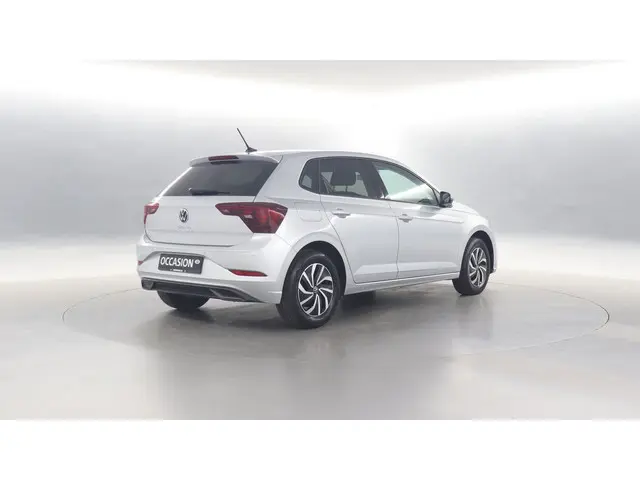 Volkswagen Polo 2