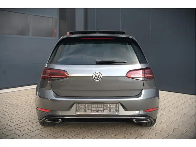 Volkswagen Golf 1.4 TSI Highline Business R 2017 Benzine 5