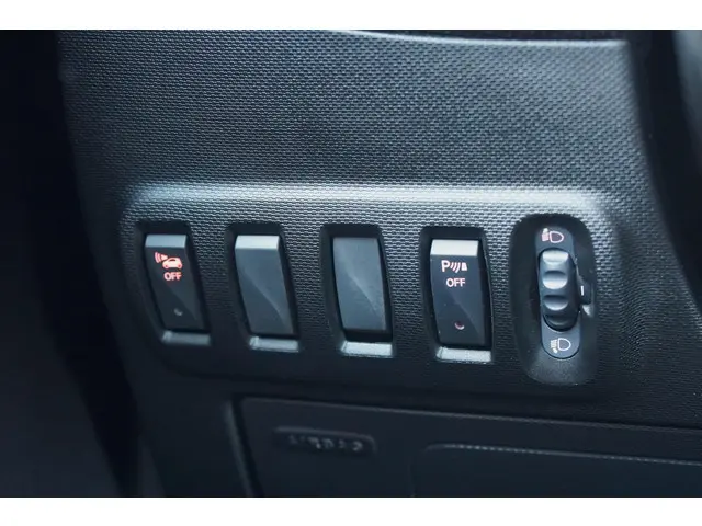 Smart Forfour EQ BRABUS Style 18 kWh 2019 Elektrisch 48