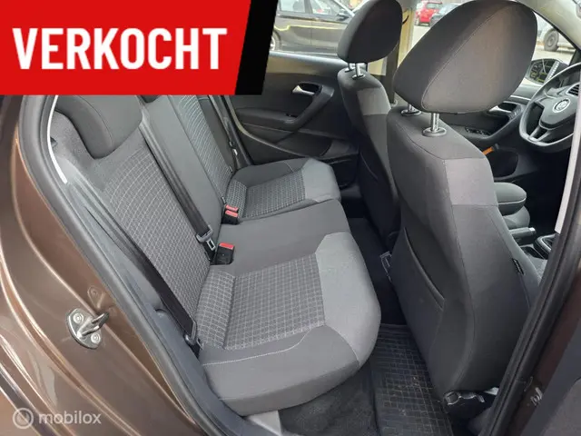 Volkswagen Polo 1.4 TDI Comfortline 2016 Diesel 26