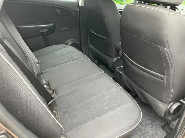Kia Venga 1.6 CVVT Automaat 2015 Benzine 9
