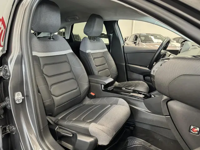 Citroën C4 1.2 Puretech Shine 2022 Benzine 14